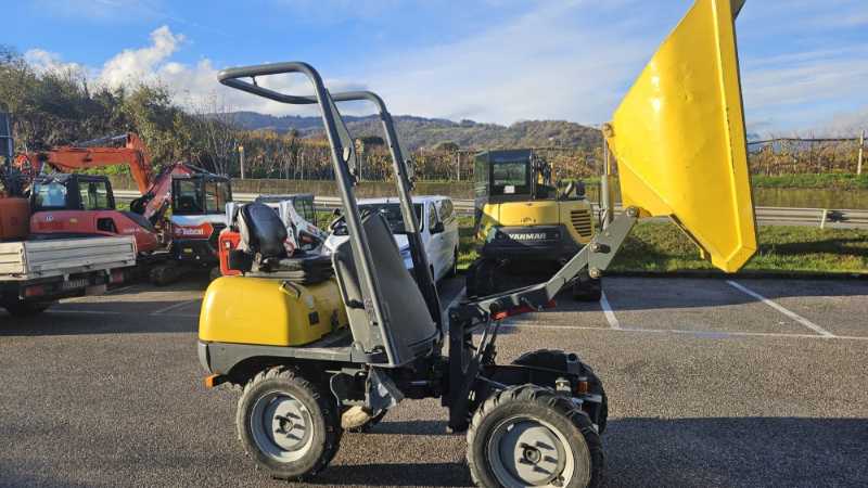 OmecoHub - WACKER NEUSON 2001